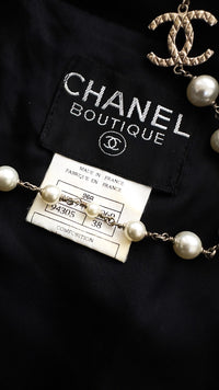 CHANEL 96A Vintage Black Wool 100 Gold CC Logo Buttons Jacket 38 シャネル ヴィンテージ ブラック ウール100% ゴールド CCボタン ジャケット 即発