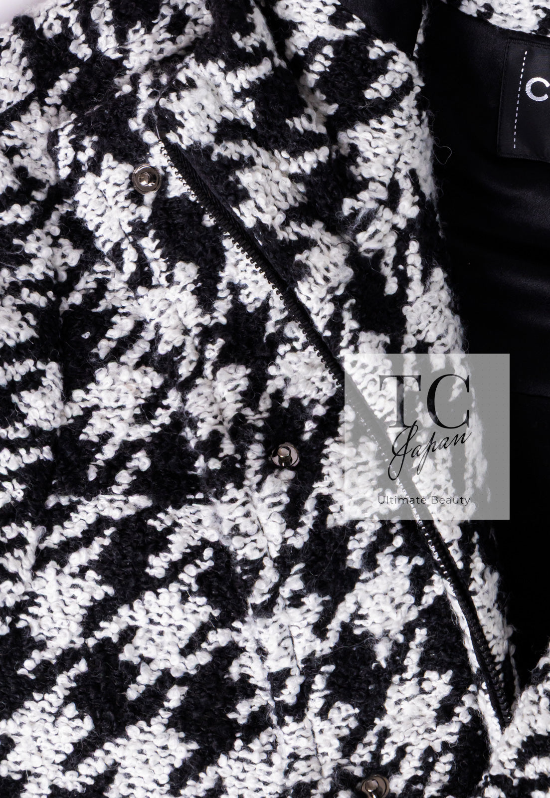 CHANEL 16B Black White Houndstooth Hooded Zip Coat 38 40 42 シャネル ブラック ホワイト 千鳥格子 ジッパー フード付き コート 即発