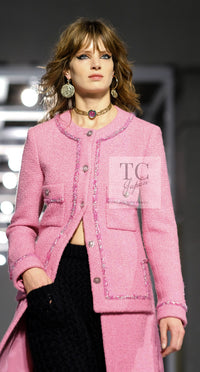 CHANEL 22PF Pink Silver Trim Wool Silk Dress Coat 36 38 シャネル ピンク ウール シルク シルバー トリム ワンピース コート 即発