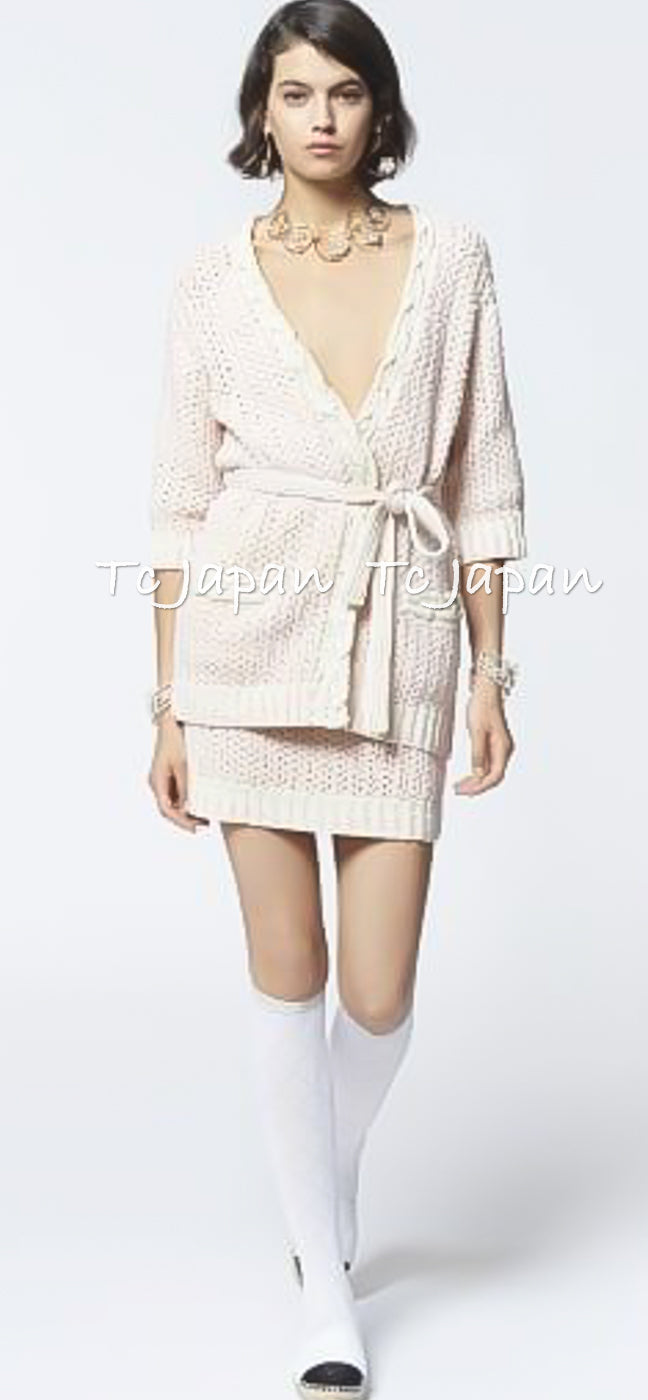 CHANEL 18PS Black Off White Cotton Knit Jacket Cardigan Skirt Setup 36 38 シャネル ブラック オフ ホワイト コットン ニット カーディガン スカート セットアップ 即発