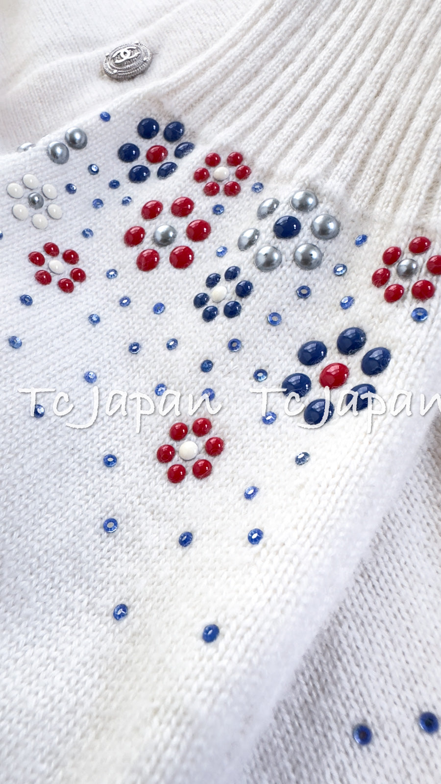 CHANEL 12C Ivory Cashmere 100% Swarovski Sweater Cardigan 34 36 38 シャネル アイボリー スワロフスキー カシミア セーター カーディガン 即発