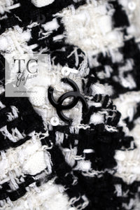 CHANEL 05S White Black Tweed Skirt 36 38 シャネル ホワイト ブラック ツイード スカート 即発