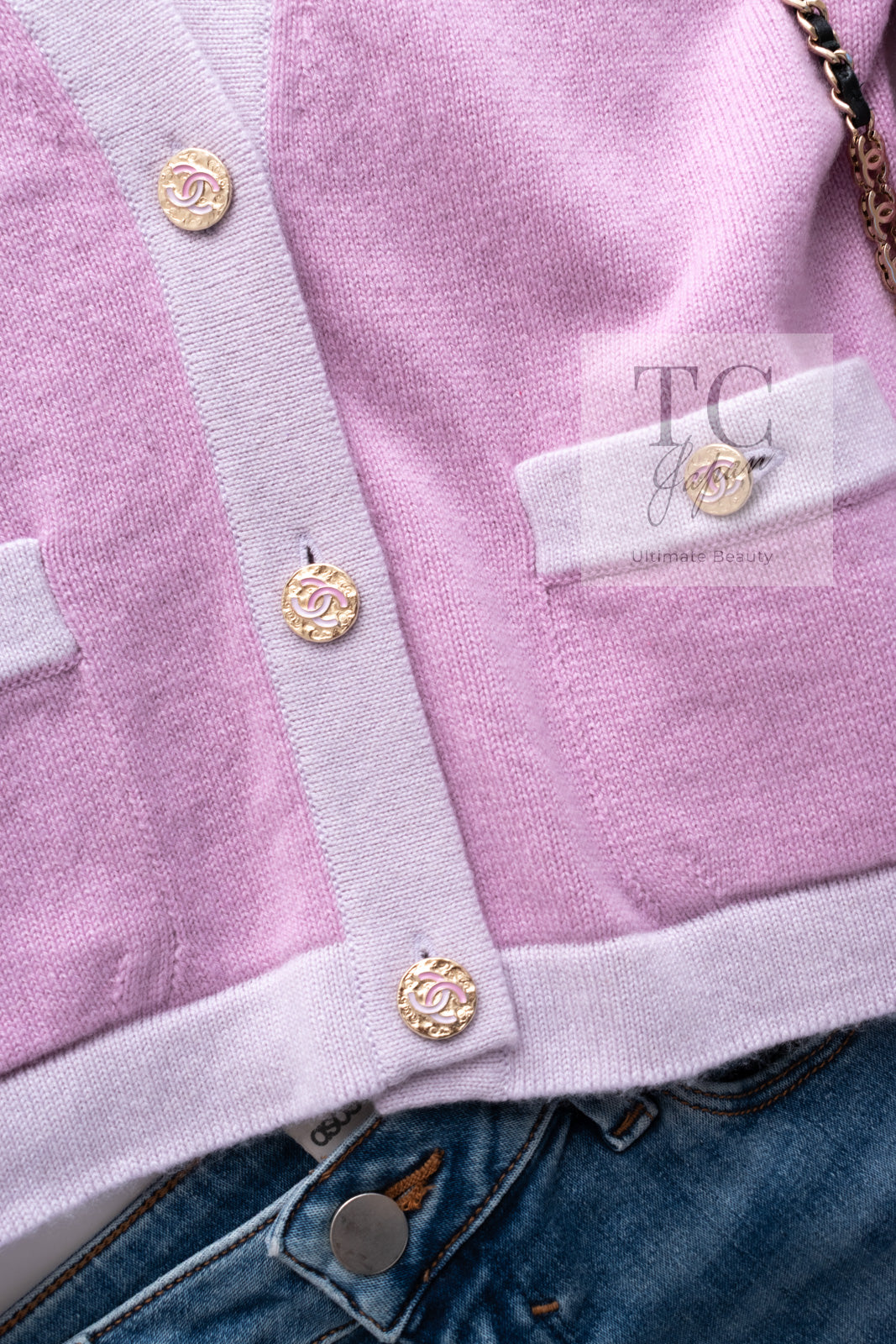 CHANEL 23S Puple Pink CC Logo Buttons Cashmere Knit Cardigan 38 40 シャネル パープル ピンク ココ マーク ボタン カシミヤ 100% ニット カーディガン 即発