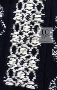 CHANEL 18PF Navy Ivory Wool Cashmere Knit Cardigan 36 38 シャネル ネイビー アイボリー ウール カシミア ケーブル ニット カーディガン 即発