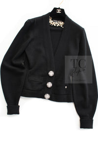 CHANEL 22PF Black Cashmere Knit Cardigan 36 シャネル ブラック カシミヤ ビジュー ボタン ニット カーディガン 即発