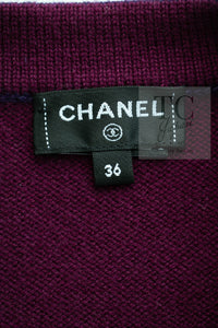 CHANEL 23PA Plum Purple CC Logo Buttons Cropped Cashmere Knit Cardigan 36 シャネル プラム パープル ココ ボタン クロップド カシミヤ ニット カーディガン 即発
