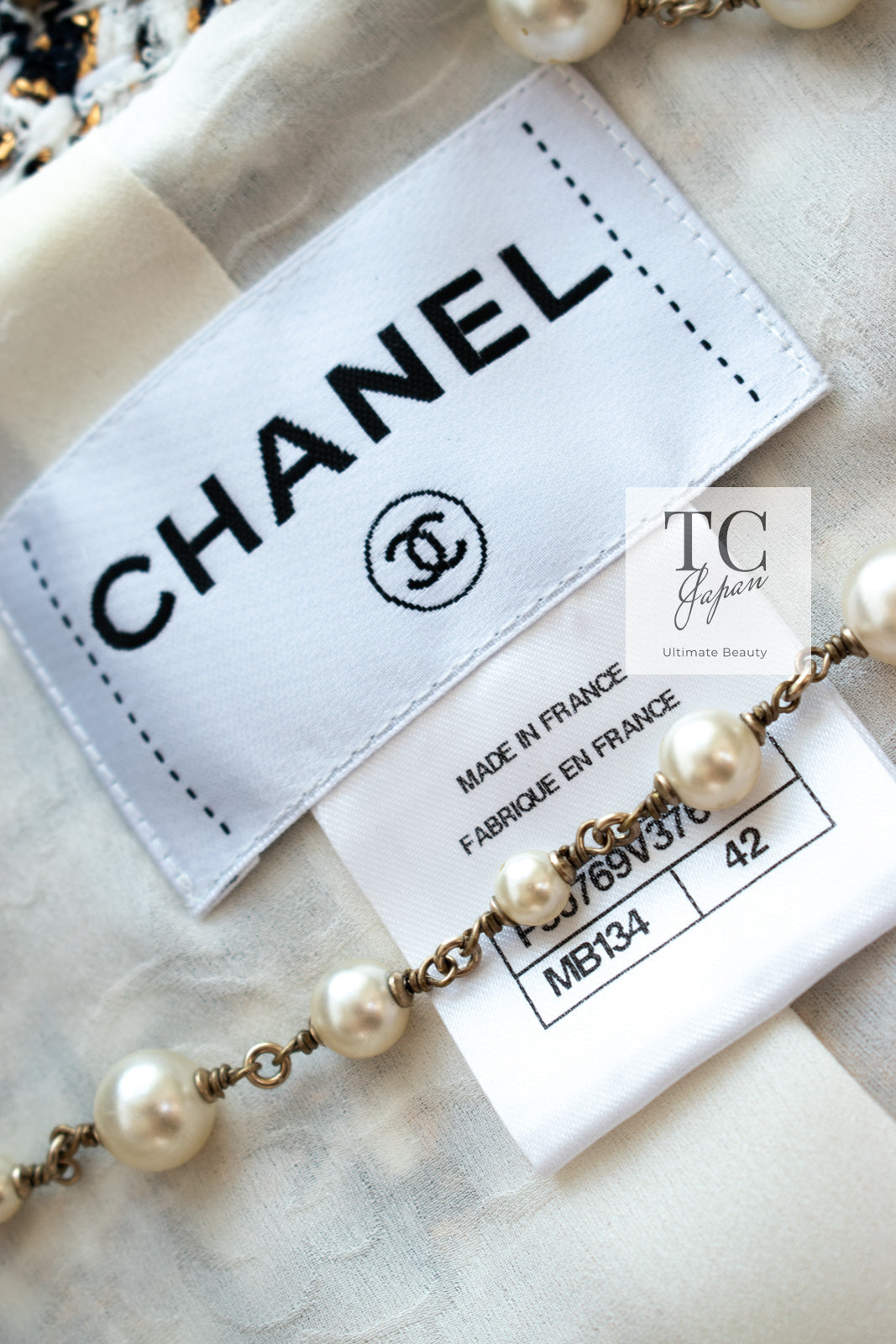 CHANEL 15C White Black Gold Metallic Gripoix Button Tweed Jacket 42 シャネル ホワイト ブラック ゴールドメタリック グリポワ宝石ボタン ツイード ジャケット 即発