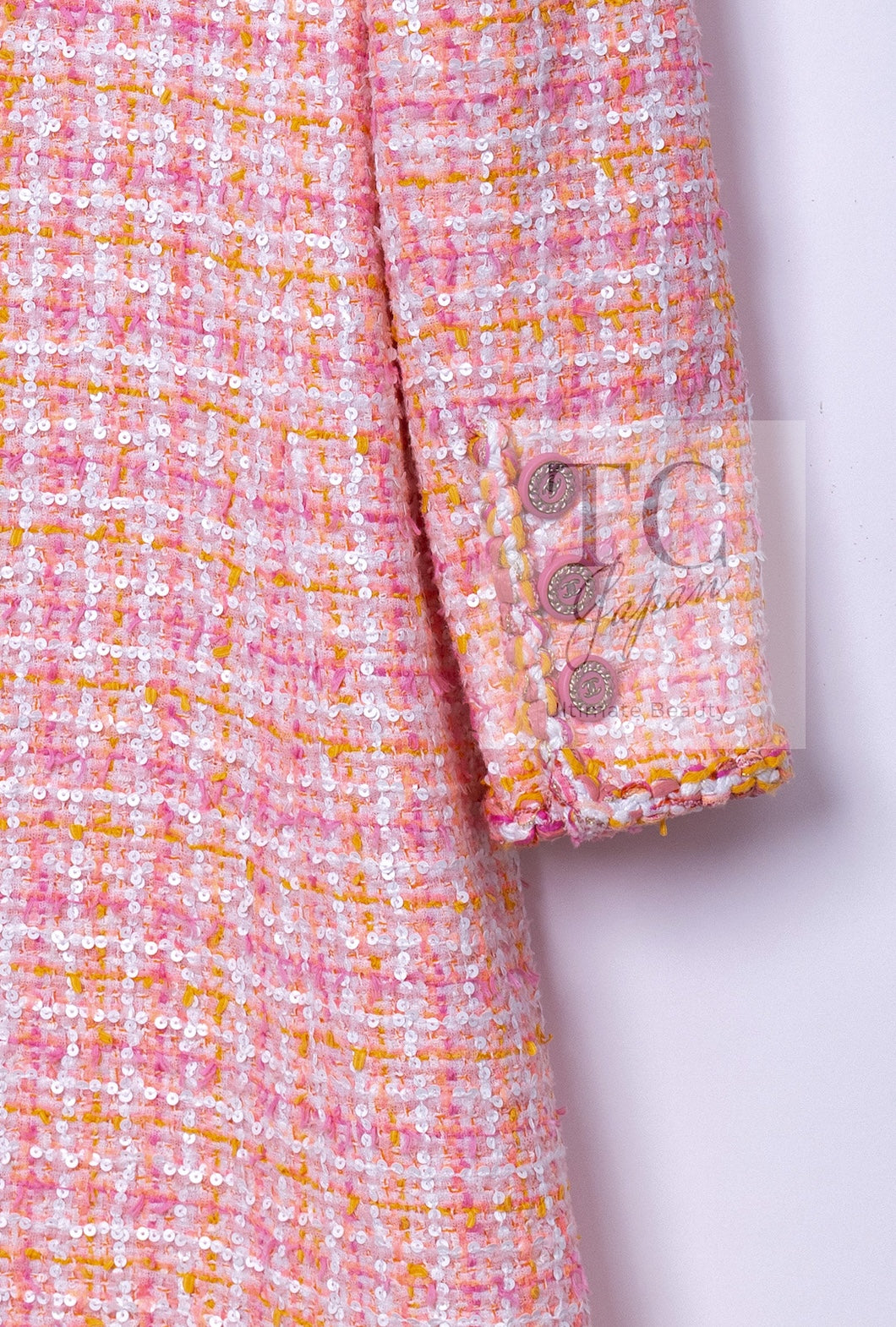 CHANEL 19C Pink Orange CC Logo Buttons Sequin Embellishments Dress 42 44 シャネル ピンク オレンジ ココボタン スパンコール ワンピース 即発