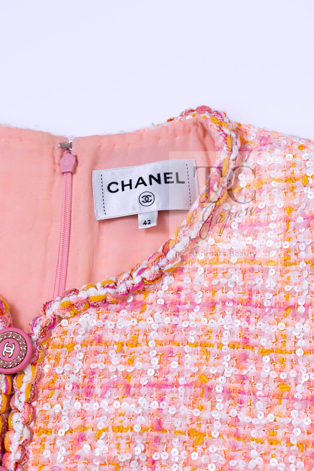 CHANEL 19C Pink Orange CC Logo Buttons Sequin Embellishments Dress 42 44 シャネル ピンク オレンジ ココボタン スパンコール ワンピース 即発