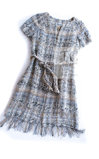CHANEL 18C Gray Beige Ivory Fringe Tweed Dress 38 シャネル グレー ベージュ アイボリー フリンジ ツイード ワンピース 即発