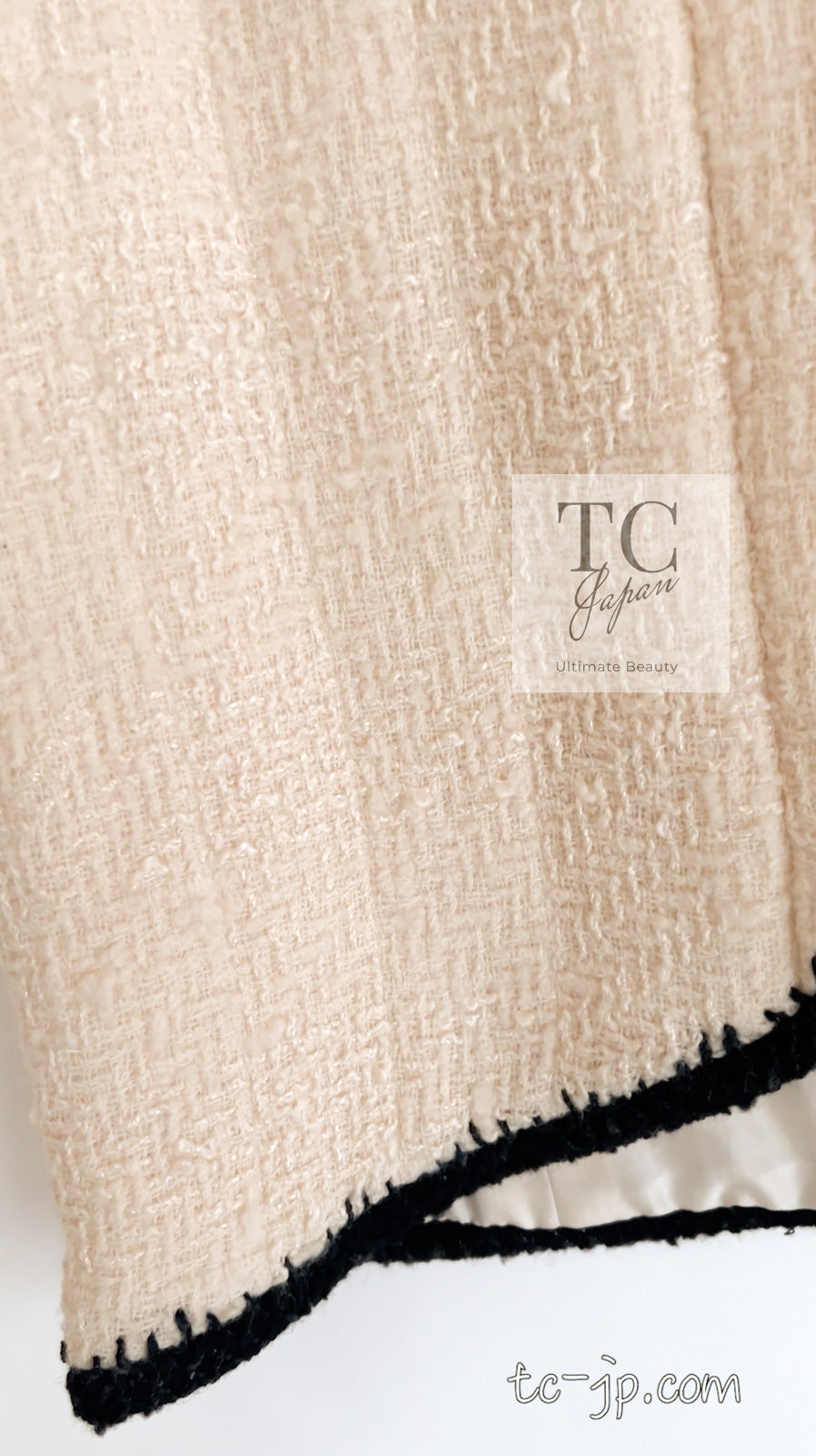 CHANEL 06PF Ivory Black Trim Boucle Tweed Jacket Skirt Suit 38 40 シャネル アイボリー ブラック トリミング ブークレ ツイード ジャケット スカート スーツ 即発