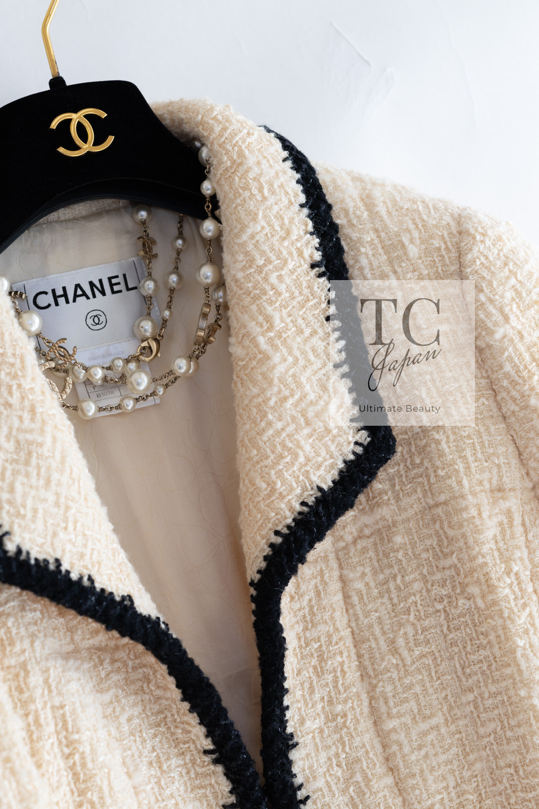 CHANEL 06PF Ivory Black Trim Boucle Tweed Jacket Skirt Suit 38 40 シャネル アイボリー ブラック トリミング ブークレ ツイード ジャケット スカート スーツ 即発