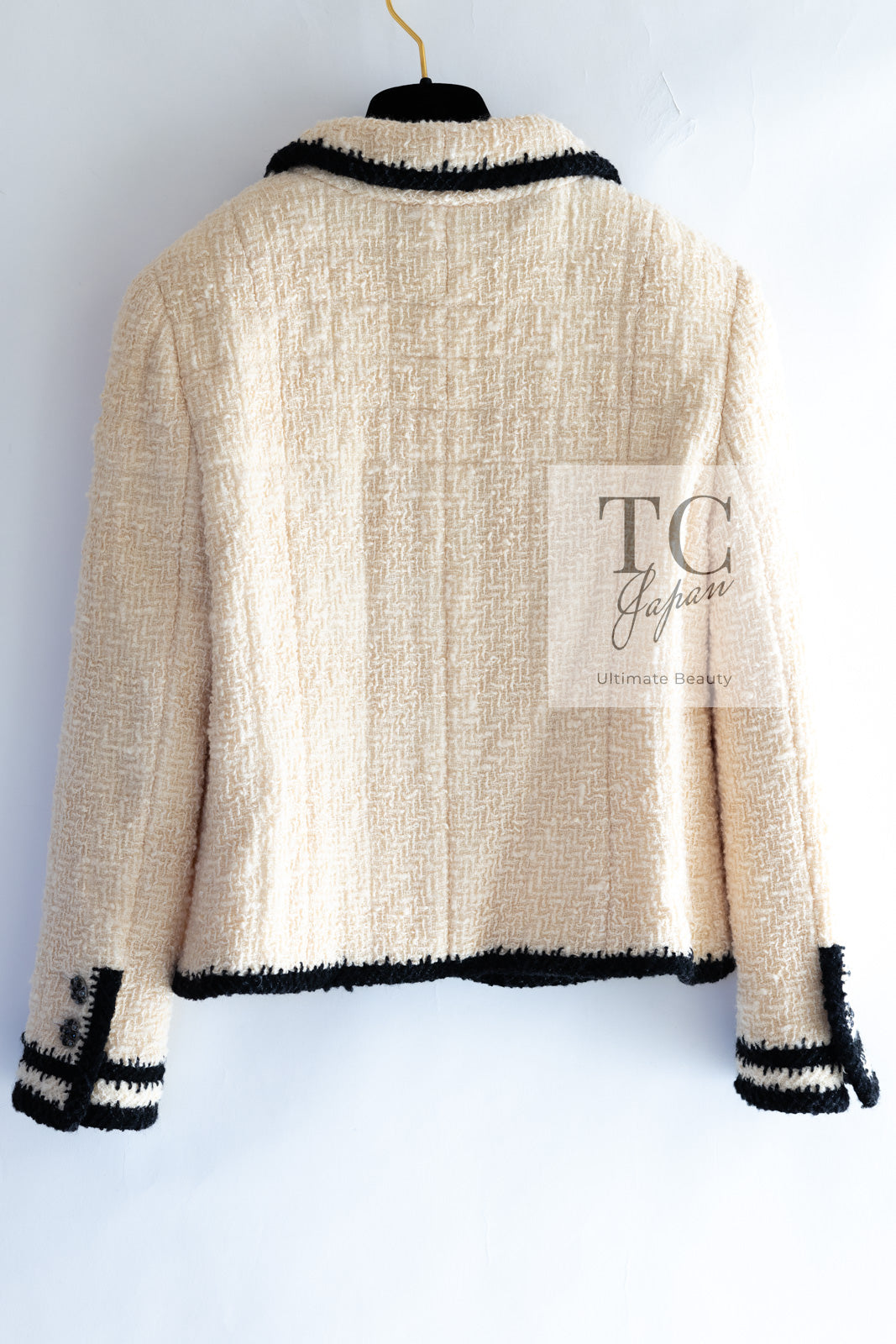 CHANEL 06PF Ivory Black Trim Boucle Tweed Jacket Skirt Suit 38 40 シャネル アイボリー ブラック トリミング ブークレ ツイード ジャケット スカート スーツ 即発