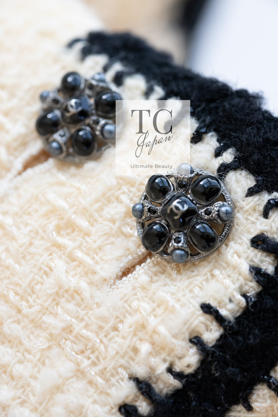 CHANEL 06PF Ivory Black Trim Boucle Tweed Jacket Skirt Suit 38 40 シャネル アイボリー ブラック トリミング ブークレ ツイード ジャケット スカート スーツ 即発