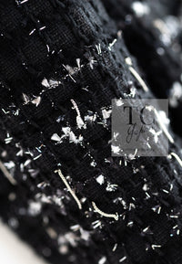 CHANEL 08C Black Beaded Chain Cotton Wool Tweed Jacket Skirt Suit 36 シャネル ブラック ビーズ チェーン コットン ウール ツイード ジャケット スカート スーツ 即発