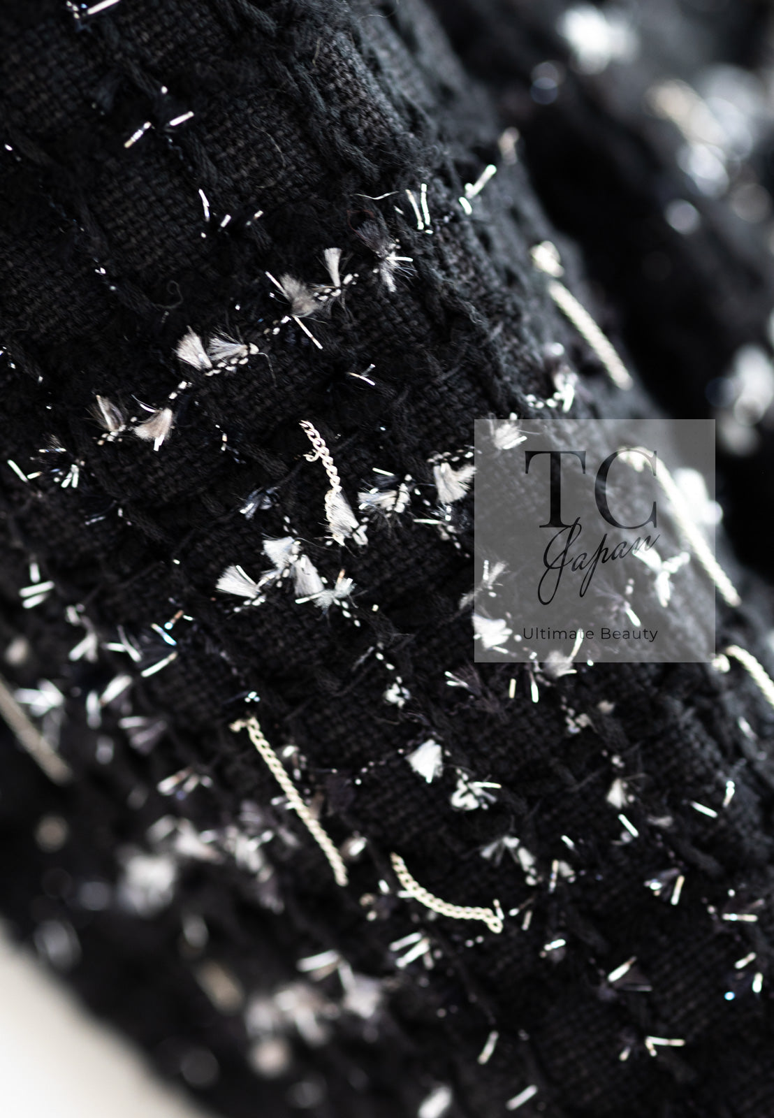 CHANEL 08C Black Beaded Chain Cotton Wool Tweed Jacket Skirt Suit 36 シャネル ブラック ビーズ チェーン コットン ウール ツイード ジャケット スカート スーツ 即発