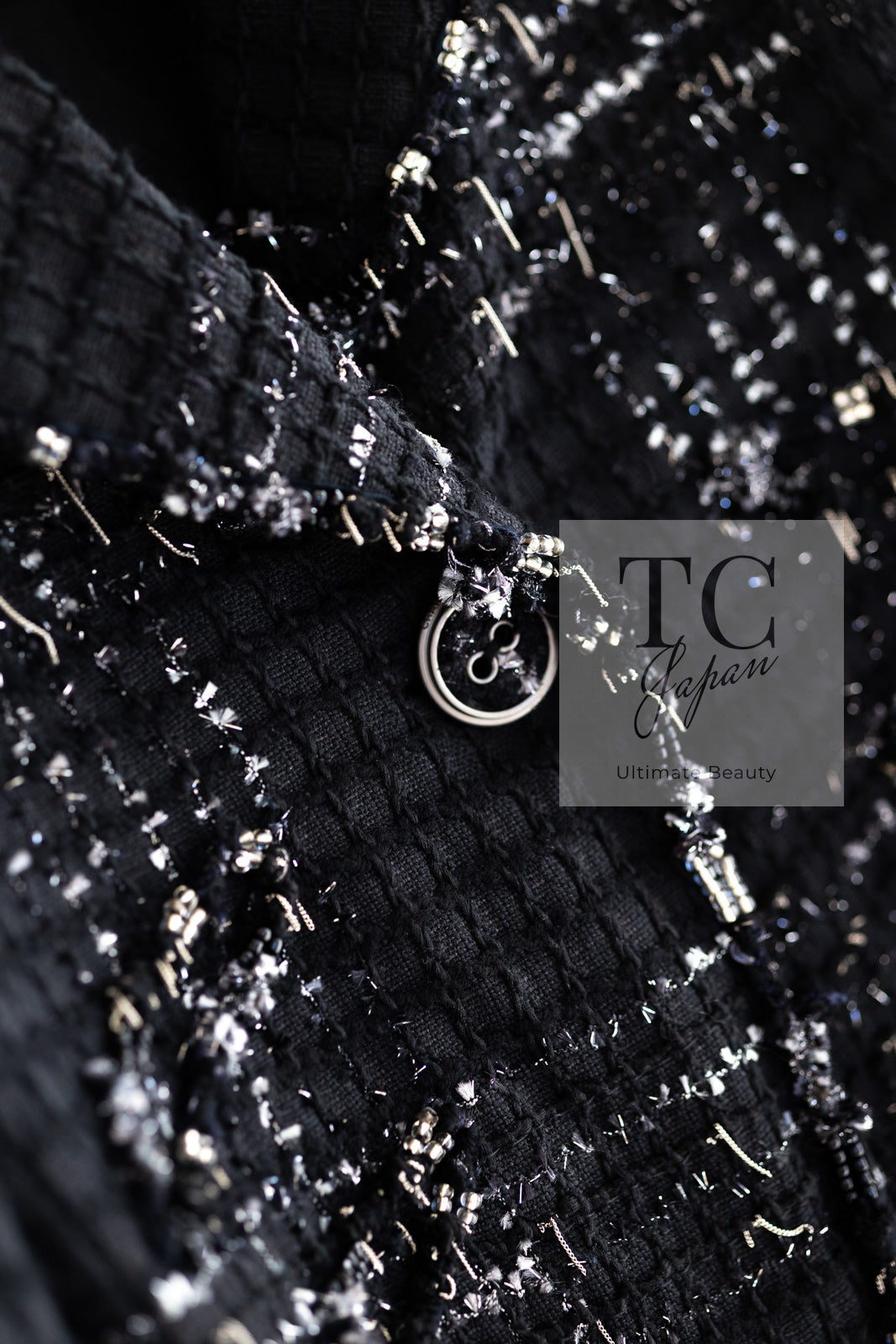 CHANEL 08C Black Beaded Chain Cotton Wool Tweed Jacket Skirt Suit 36 シャネル ブラック ビーズ チェーン コットン ウール ツイード ジャケット スカート スーツ 即発