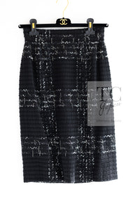 CHANEL 08C Black Beaded Chain Cotton Wool Tweed Jacket Skirt Suit 36 シャネル ブラック ビーズ チェーン コットン ウール ツイード ジャケット スカート スーツ 即発