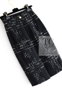CHANEL 08C Black Beaded Chain Cotton Wool Tweed Jacket Skirt Suit 36 シャネル ブラック ビーズ チェーン コットン ウール ツイード ジャケット スカート スーツ 即発
