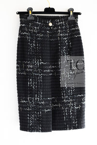 CHANEL 08C Black Beaded Chain Cotton Wool Tweed Jacket Skirt Suit 36 シャネル ブラック ビーズ チェーン コットン ウール ツイード ジャケット スカート スーツ 即発