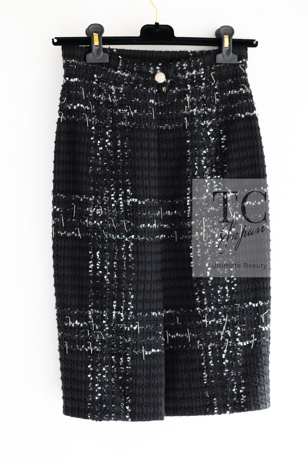 CHANEL 08C Black Beaded Chain Cotton Wool Tweed Jacket Skirt Suit 36 シャネル ブラック ビーズ チェーン コットン ウール ツイード ジャケット スカート スーツ 即発