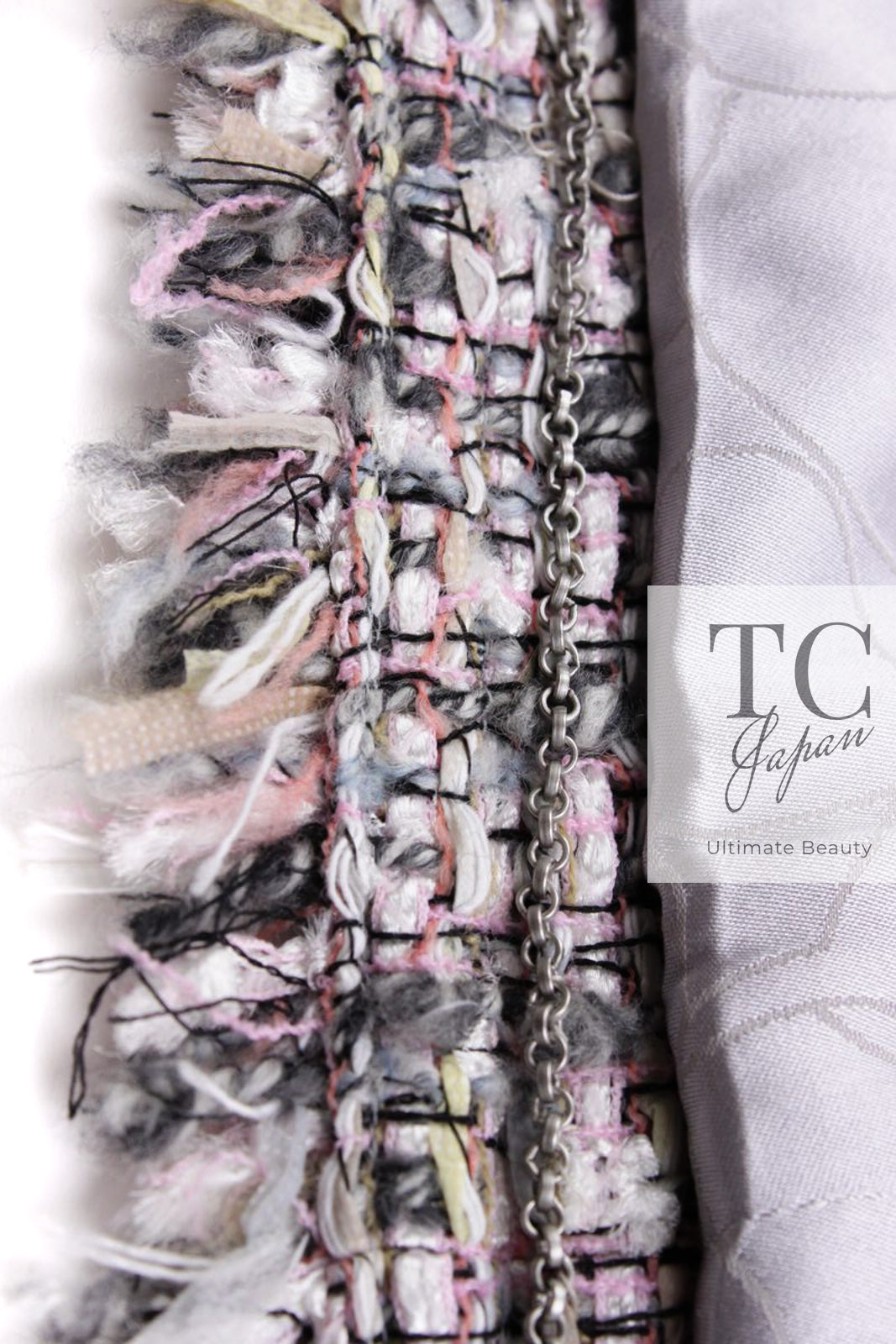 CHANEL 04A Gray Pink Lavender Multi Tweed Jacket Skirt Suit 38 シャネル グレー ピンク ラベンダー マルチカラー ツイード ジャケット スカート スーツ 即発