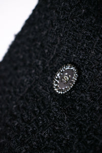 CHANEL 11C Little Black Jacket Tweed Wool CC Button Skirt Suit 34 36 シャネル リトル ブラック ジャケット ツイード ウール ココボタン スカート スーツ 即発