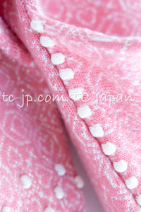 CHANEL 12PF Pink Ivory Scarf Gripoix Cashmere Knit Sweater 34 36 シャネル ピンク 桜さくらカラー マフラー付 グリポワ宝石  カシミヤ ニット セーター 即発