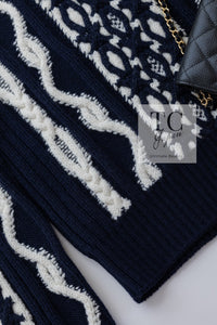 CHANEL 18PF Navy Ivory Wool Cashmere Knit Sweater 34 シャネル ネイビー アイボリー ウール カシミア ケーブル ニット セーター 即発