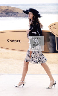 CHANEL 03S Ivory Black CC Logo Silk Tops 36 38 シャネル アイボリー ブラック CC ロゴ シルク トップス チュニック カットソー 即発