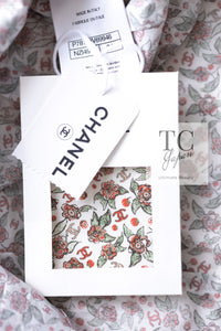 CHANEL 24PA White Red CC Logo Floral Pattern Tops Blouse 34 シャネル ホワイト レッド CC ロゴ 花柄 トップス ブラウス 即発