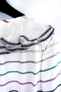 CHANEL 17S White Multicolor Stripe Ruffle Silk Blouse Tops 36 38 シャネル ホワイト マルチカラー ストライプ フリル ブラウス トップス 即発