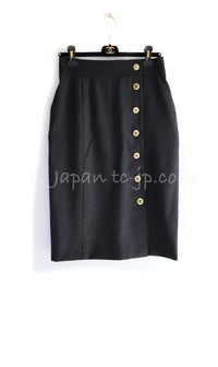 CHANEL 92A Vintage Charcoal Gray Gold Big CC Button Wool Wrap Skirt 42 シャネル ヴィンテージ 貴重 チャコール グレー ウール ビッグ CC 立体ボタン ラップ巻き スカート 即発