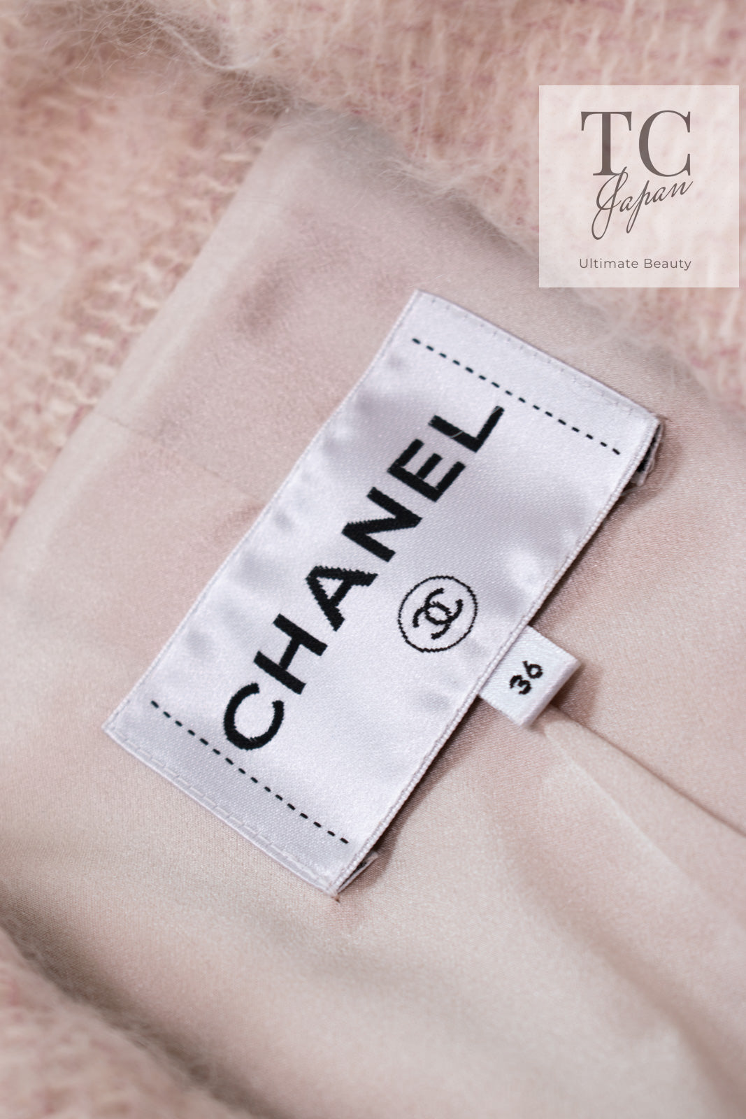 CHANEL 17A Pale Baby Pink Mohair Wool Jacket Coat 36 38 シャネル 軽くてふわふわ 淡い ベビーピンク モヘア ウール ジャケット コート 即発