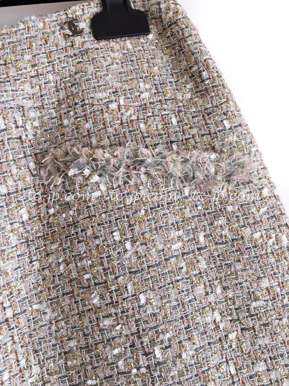 CHANEL 05S Beige Metallic Cotton Lesage Tweed Skirt 44 シャネル ベージュ メタリック コットン ルサージュ ツイード スカート 即発