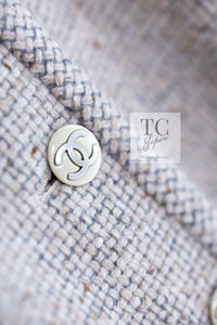 CHANEL 03A Beige Nude Stand Collar Cashmere 100 Tweed Jacket 38 40 シャネル ベージュ ヌード スタンド襟 カシミア 100 ツイード ジャケット 即発