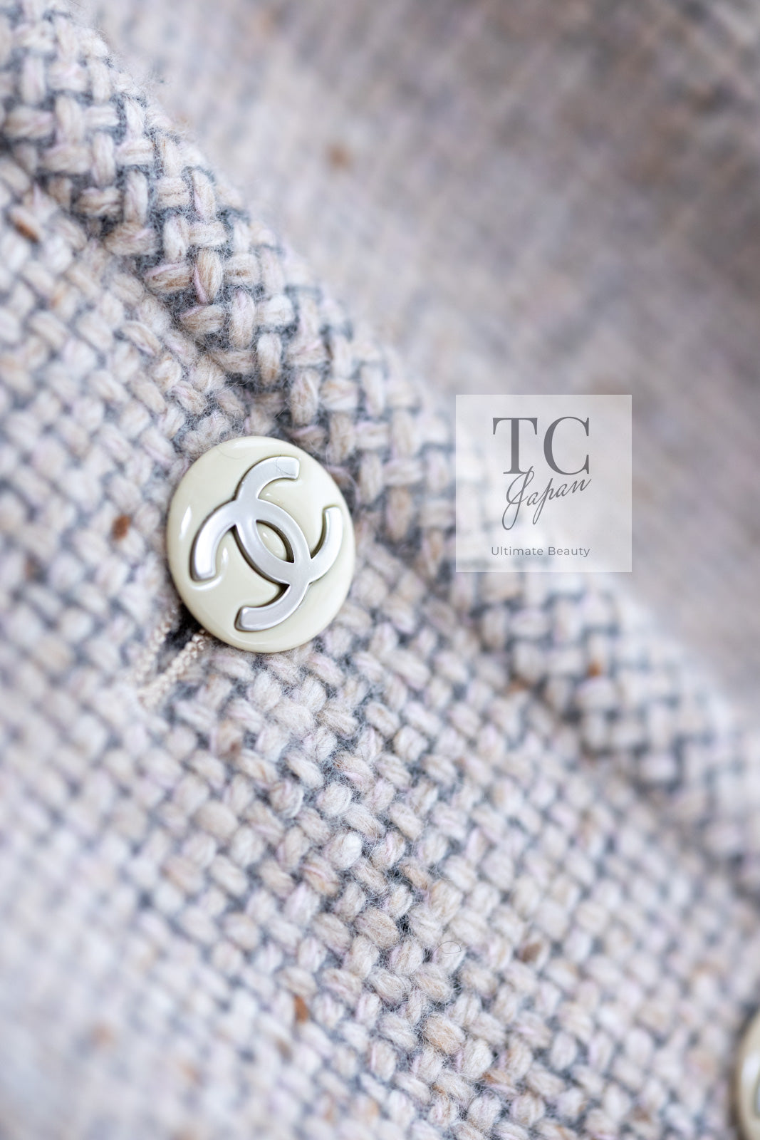 CHANEL 03A Beige Nude Stand Collar Cashmere 100 Tweed Jacket 38 40 シャネル ベージュ ヌード スタンド襟 カシミア 100 ツイード ジャケット 即発