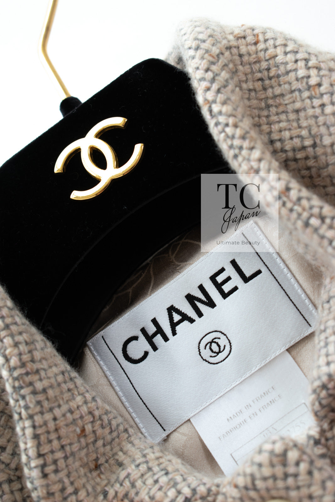 CHANEL 03A Beige Nude Stand Collar Cashmere 100 Tweed Jacket 38 40 シャネル ベージュ ヌード スタンド襟 カシミア 100 ツイード ジャケット 即発