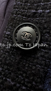 CHANEL 17B Navy Black BIG CC Logo Belt Jacket Coat 36 シャネル ネイビー・ブラック・ビッグ CCロゴベルト付 ノーカラー ジャケット コート 即発