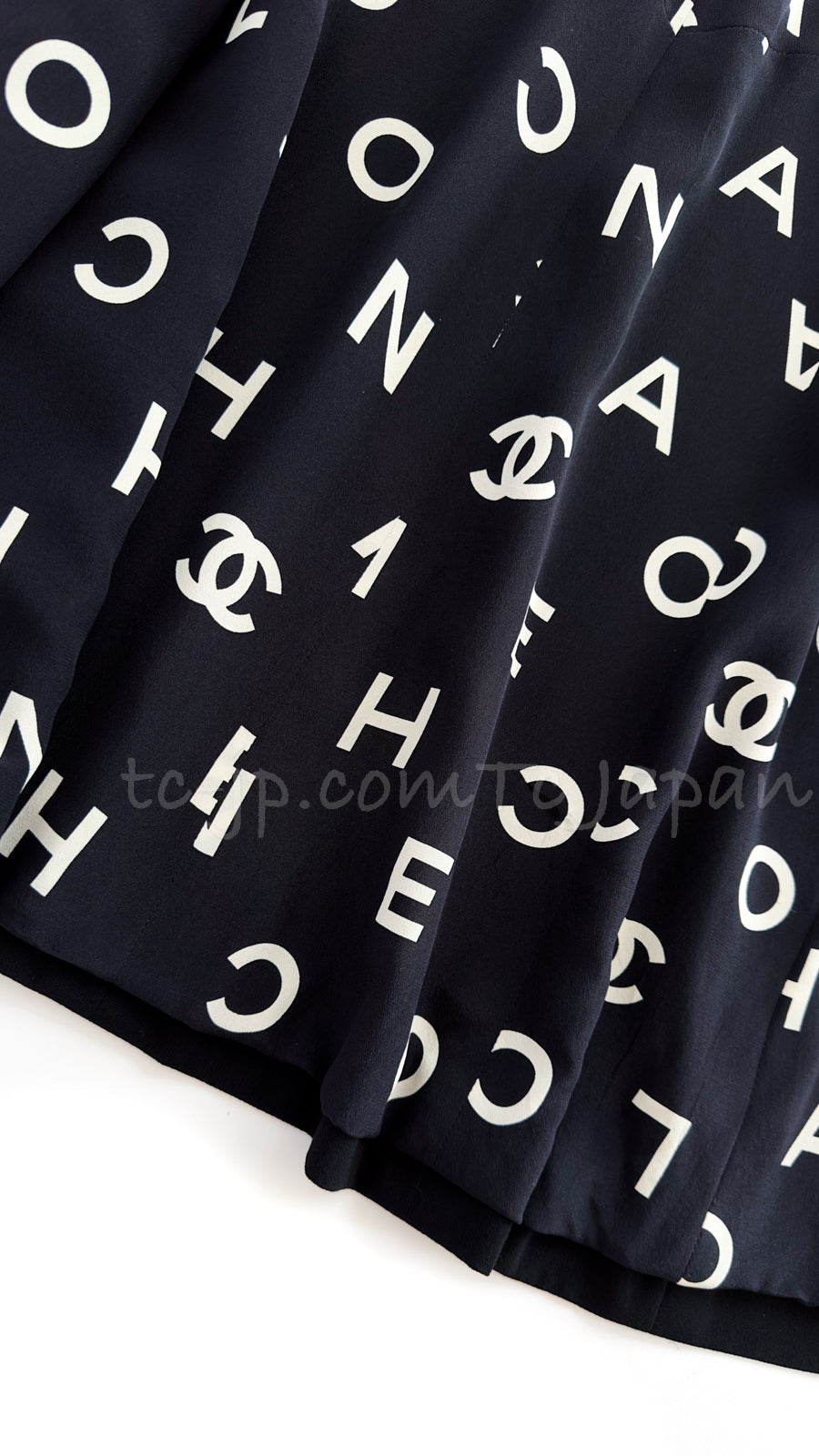 CHANEL 97S Vintage Black Silk CC Logo Jacket Trench Coat 36 シャネル ヴィンテージ ブラック シルク CCロゴ ジャケット トレンチ コート 即発