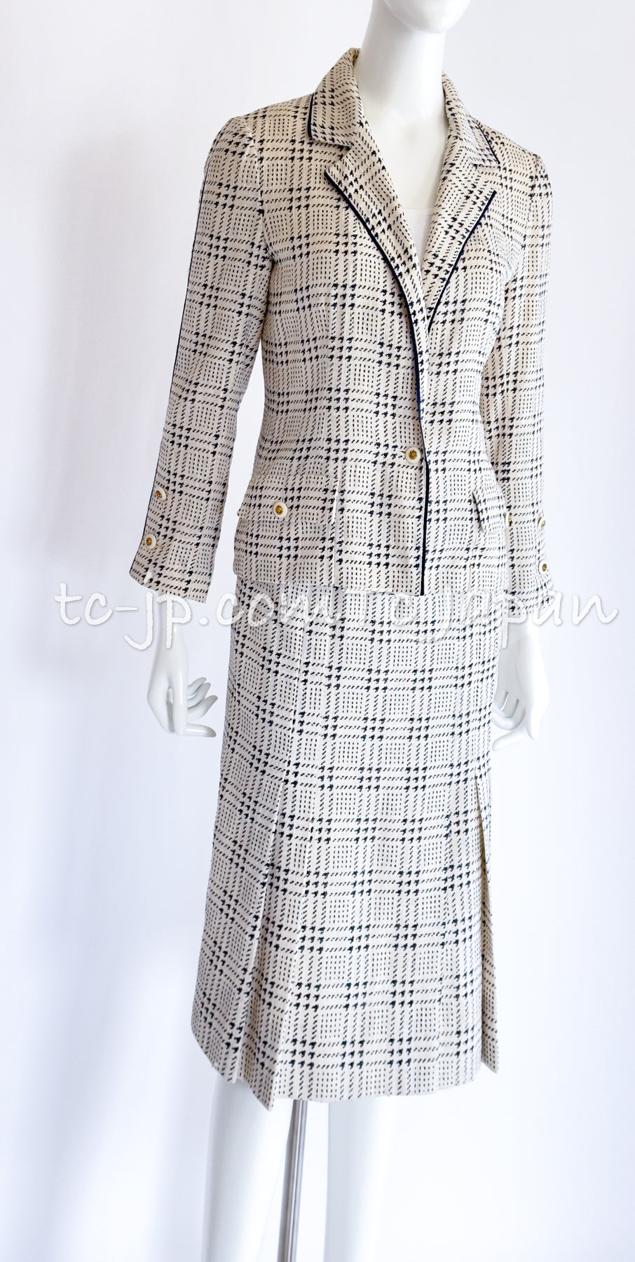CHANEL 80's Vintage White Navy Silk Jacket Skirt Suit 34 シャネル ヴィンテージ ホワイト ネイビー シルク ジャケット スカート スーツ 即発
