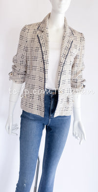 CHANEL 80's Vintage White Navy Silk Jacket Skirt Suit 34 シャネル ヴィンテージ ホワイト ネイビー シルク ジャケット スカート スーツ 即発