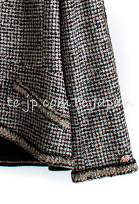 CHANEL 10C Black Ivory Gold Stand Collar Tweed Jacket Skirt Suit 34 40 シャネル ブラック アイボリー ゴールド スタンドカラー ツイード ジャケット スカート スーツ 即発