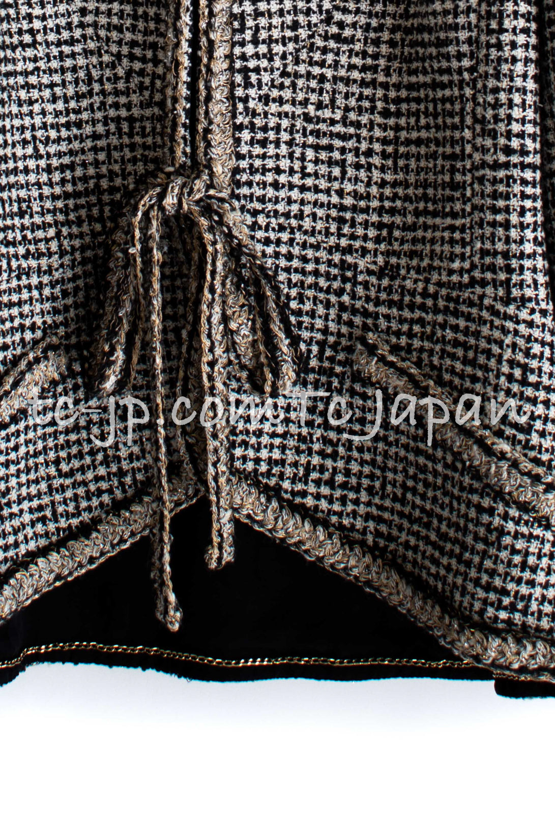 CHANEL 10C Black Ivory Gold Stand Collar Tweed Jacket Skirt Suit 34 40 シャネル ブラック アイボリー ゴールド スタンドカラー ツイード ジャケット スカート スーツ 即発