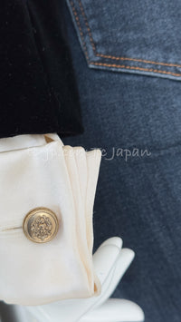 CHANEL 03A Black Ivory Collar Velvet Cotton Jacket 38 シャネル ブラック アイボリー 襟  ベルベット コットン ジャケット 即発