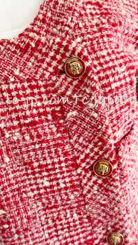 CHANEL 88S Vintage Red Ivory Mademoiselle Buttons Jacket Skirt Suit 36 38 シャネル ヴィンテージ・レッド・アイボリー・マドモアゼル・ボタン・ツイード・ジャケット・スカート・スーツ 即発
