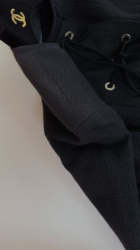 CHANEL 07C white or Black Dress jacket Coat with ribbon Suit  訳あり シャネル ブラック 胸紐・ジャケット・スカート・スーツ コート - TC JAPAN