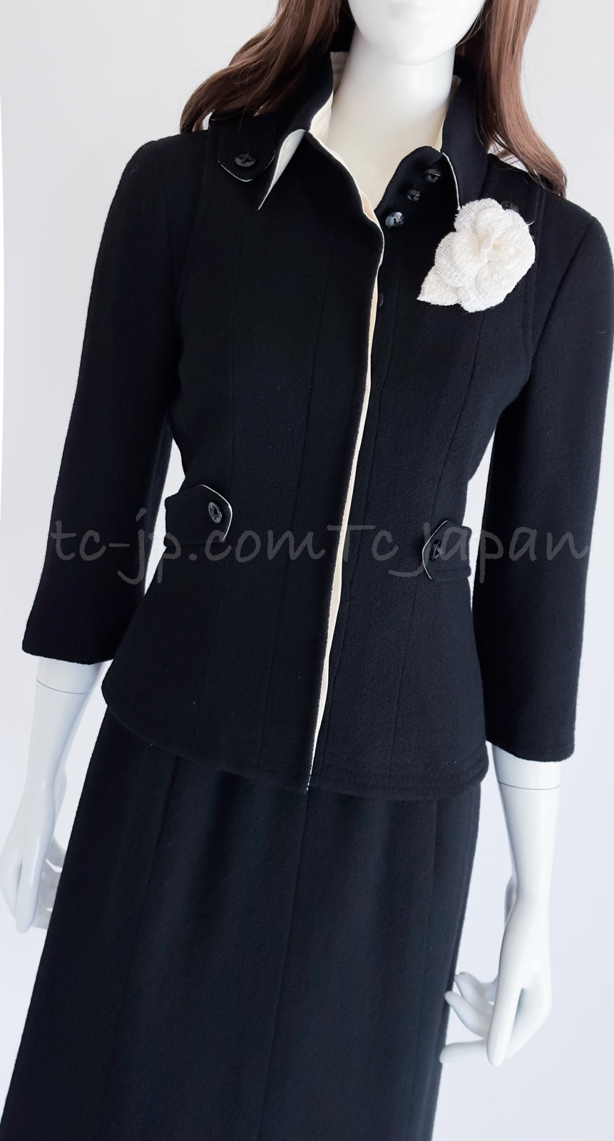CHANEL 06A Black Wool Tweed Jacket Skirt Suit 38 シャネル ブラック ウール ジャケット スカート スーツ 即発
