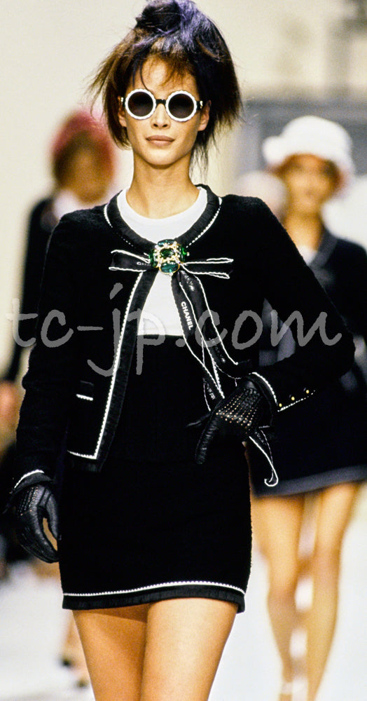 CHANEL 94S Navy "BLACKPINK" Jennie Cotton Tweed Jacket Skirt Suit 34 36 38 42 シャネル ネイビー "ブラックピンク"のジェニー コットン ツイード ジャケット スカート スーツ 即発