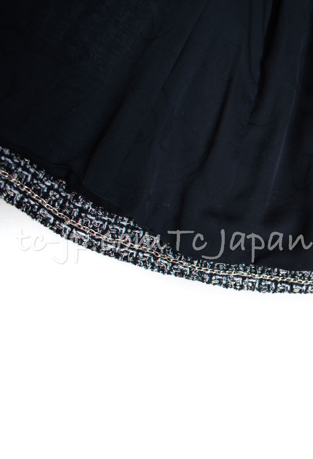 CHANEL 12A Black Gray Metallic Tweed Jacket 36 38 シャネル ブラック グレー メタリック ツイード ジャケット 即発